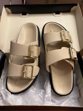 Banana Republic Nude Beige Double-Buckle Slide Sandals Size 6/Worn once